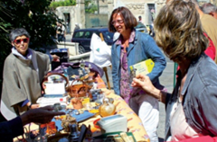 2011 - Vide Grenier à Saint-Geniès-des-Mourgues